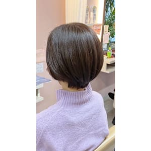大人女性ショートボブ