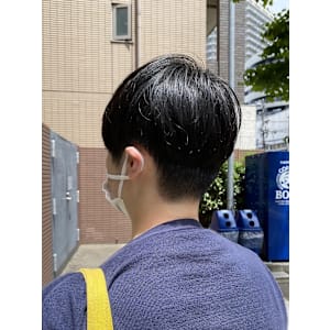 マニッシュ刈り上げショート