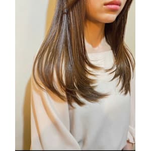 まとまり×ツヤ感◎ 王道ローレイヤー - Sancha Salon【サンチャサロン】掲載中