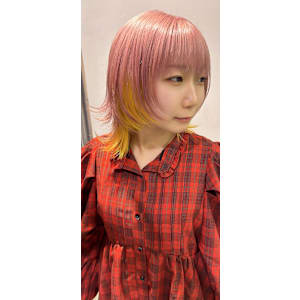 ウルフカット インナーカラー ケアブリーチ 推しカラー