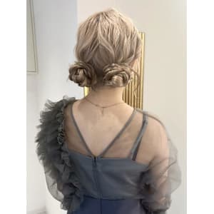 【nanaka】結婚式アレンジ/ツインお団子/ヘアアレンジ