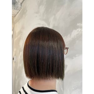 メテオストレート - hairmake＆design Axe-l【ヘアメイクアンドデザイン アクセル】掲載中