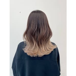 ベージュグラデーション