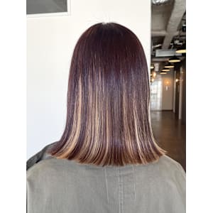 《kitin吉祥寺》インナーカラー ぷつっとミディアム