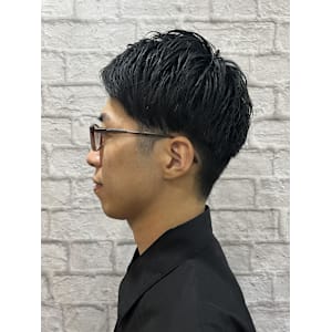 メンズ／ツーブロック／刈り上げ／アップバング／マッシュ