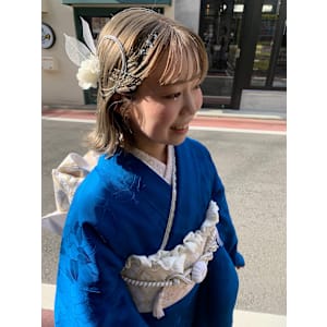 ミルクティーベージュ