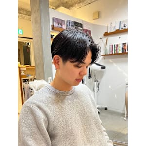 メンズセンター分け/センターパート