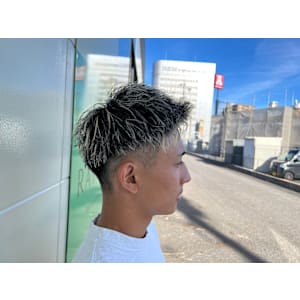 メッシュツイストパーマ