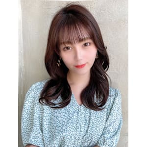 後れ毛が可愛い顔周りハイレイヤーロングチェリーブラウン  - AFLOAT/L 錦糸町【アフロートエル】【アフロートエル キンシチョウ】掲載中