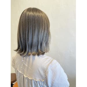 ～マットホワイト×ミディアム～