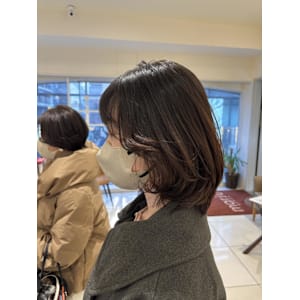 ふんわりレイヤーボブ