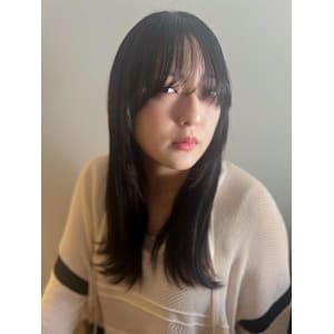 外ハネストレート