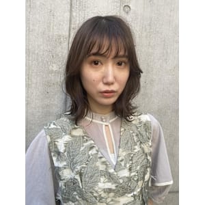 ミディアムヘアー