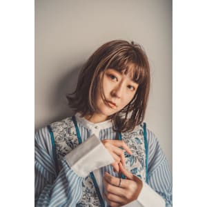 切りっぱなしボブ