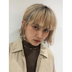 切りっぱなしボブ