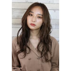 センターパートロング