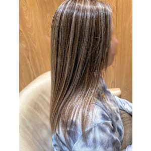 3Dハイライト×ホワイトベージュ