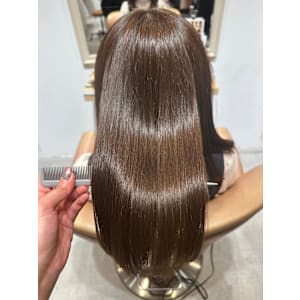 オリーブグレージュ/寒色カラー/ワンカラー