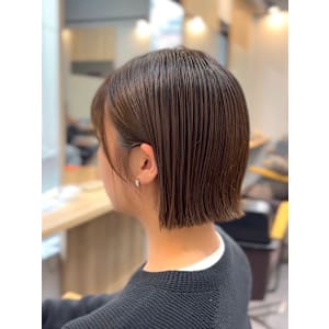 【noi.】カジュアル切りっぱなしボブ