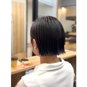 【noi.】ミニマム切りっぱなしボブ