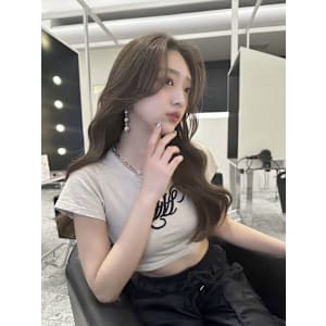 髪質改善＊センターパートくびれヘア＊美髪【Zina梅田】