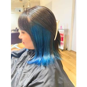 aluss with AKROS omotesando