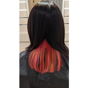 aluss with AKROS omotesando