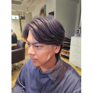 aluss with AKROS omotesando