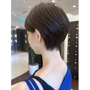 大人上品ハンサムショート