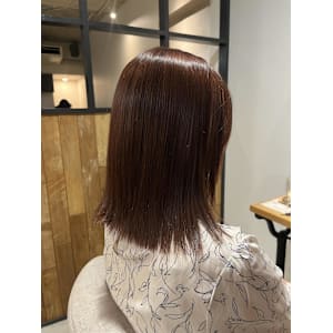 ピンクブラウン