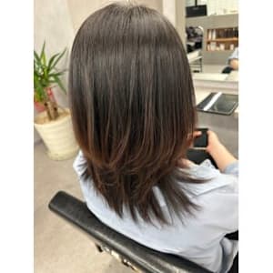 夏におすすめ！レイヤーカット☆