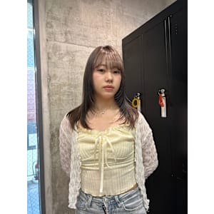 グレージュカラー