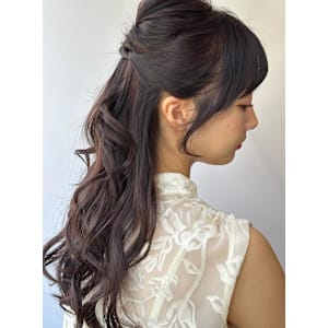 ロングハーフアップ