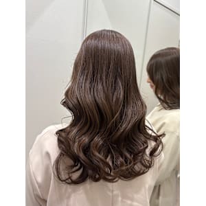 ブリーチなし透明感艶カラー