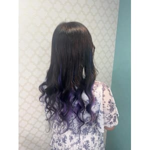 オーダーエクステで紫インナー - Bulansis Hair【ブランシス ヘアー】掲載中