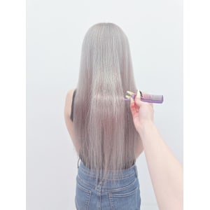 寒色系ハイトーン！ホワイトシルバー！