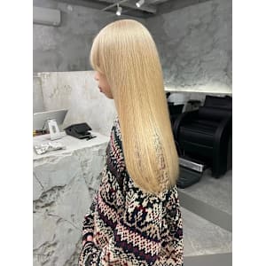 抜きっぱなしブロンド/ホワイトブロンド