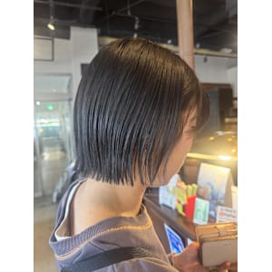 切りっぱなしボブ／ミニボブ