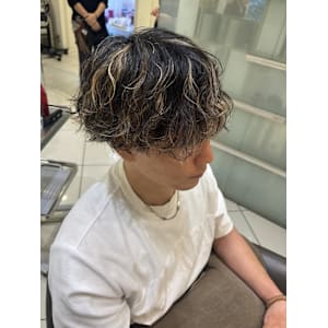 【メンズ】ハイライト×波巻きパーマ