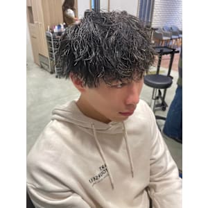 無造作ツイストスパイラルパーマ【三軒茶屋】