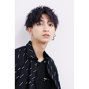 ツヤコンマバング