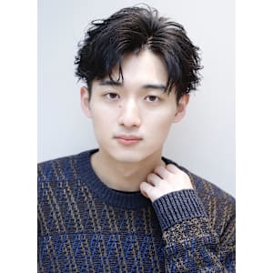 毛流れスパイラルセンターパート