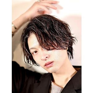 《フェザーパーマ》センターパート