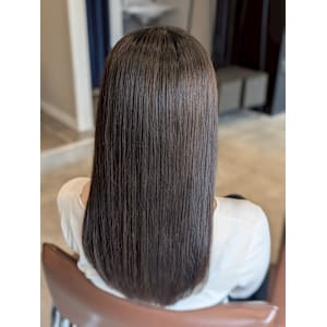 【札幌市／髪質改善専門店】eme札幌