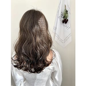 ブリーチなし/透け感/グレージュ/ゆるふわロング