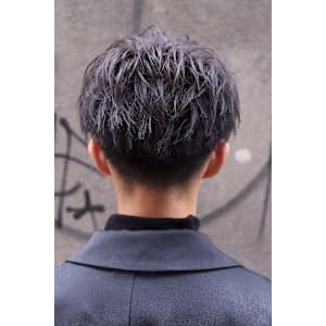 【シャープな質感】ソフトツイストショートマッシュ