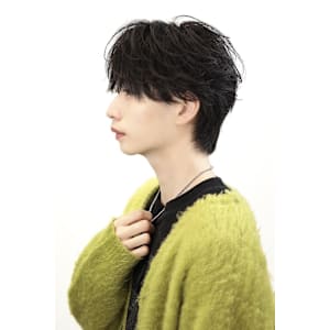 シースルーフェザーショート