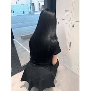 韓国ツヤロング - Bulansis Hair【ブランシス ヘアー】掲載中