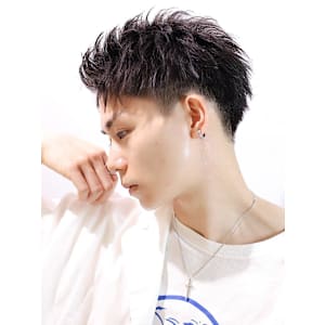 男らしく決まる！ライトアッパーショート