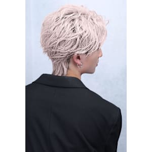 ホワイトシルバーアッシュサーフフェザーショート